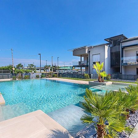 Ferienwohnung Una Terrazza Sul Lago A2 Con Piscina By Wonderful Italy Peschiera del Garda Exterior foto